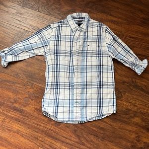 Boys long sleeve buttoned dress shirt